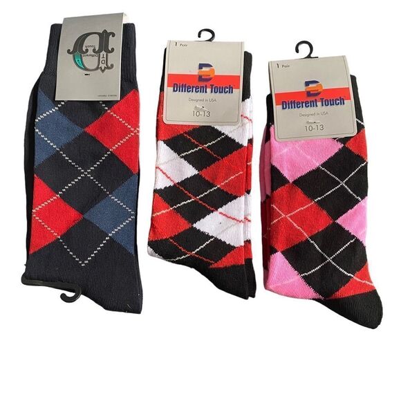NEW ARGYLE Sock Trio Red & Black Multicolor - Picture 1 of 5